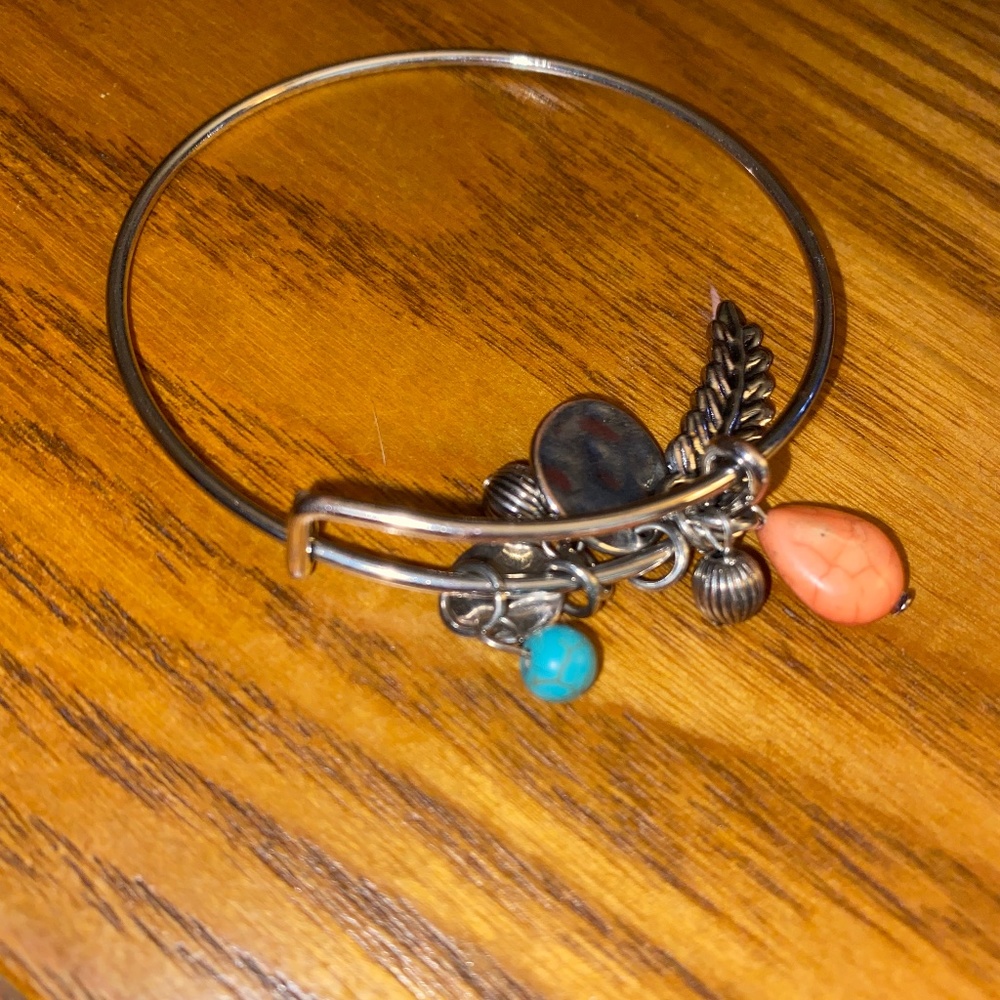 Silver bangle bracelet paparazzi